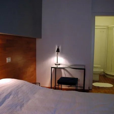 Pensión Bed And Business *
