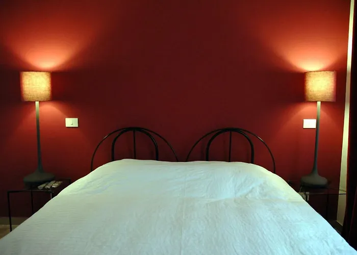 招待所 Bed And Business *